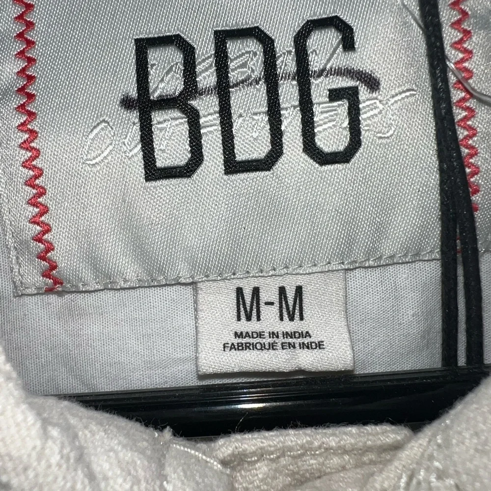 BDG Cropped Canvas Trucker Jacket - Picture 10 of 12